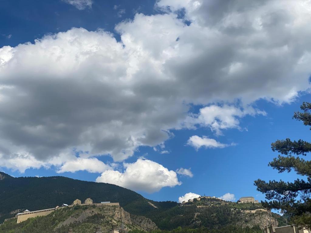 Appartement Duplex 70M2 Avec Box Prive A 150 M Des Telecabines Briancon  Exterior photo